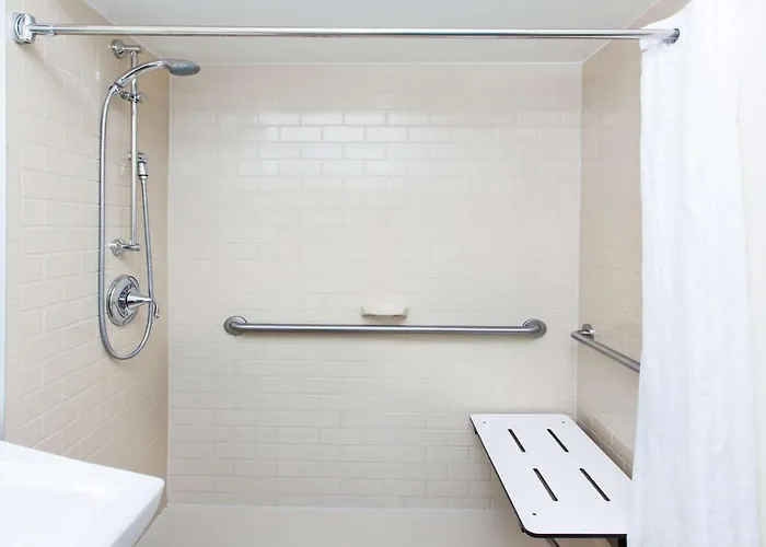 Hotel Sonesta Simply Chicago 3*